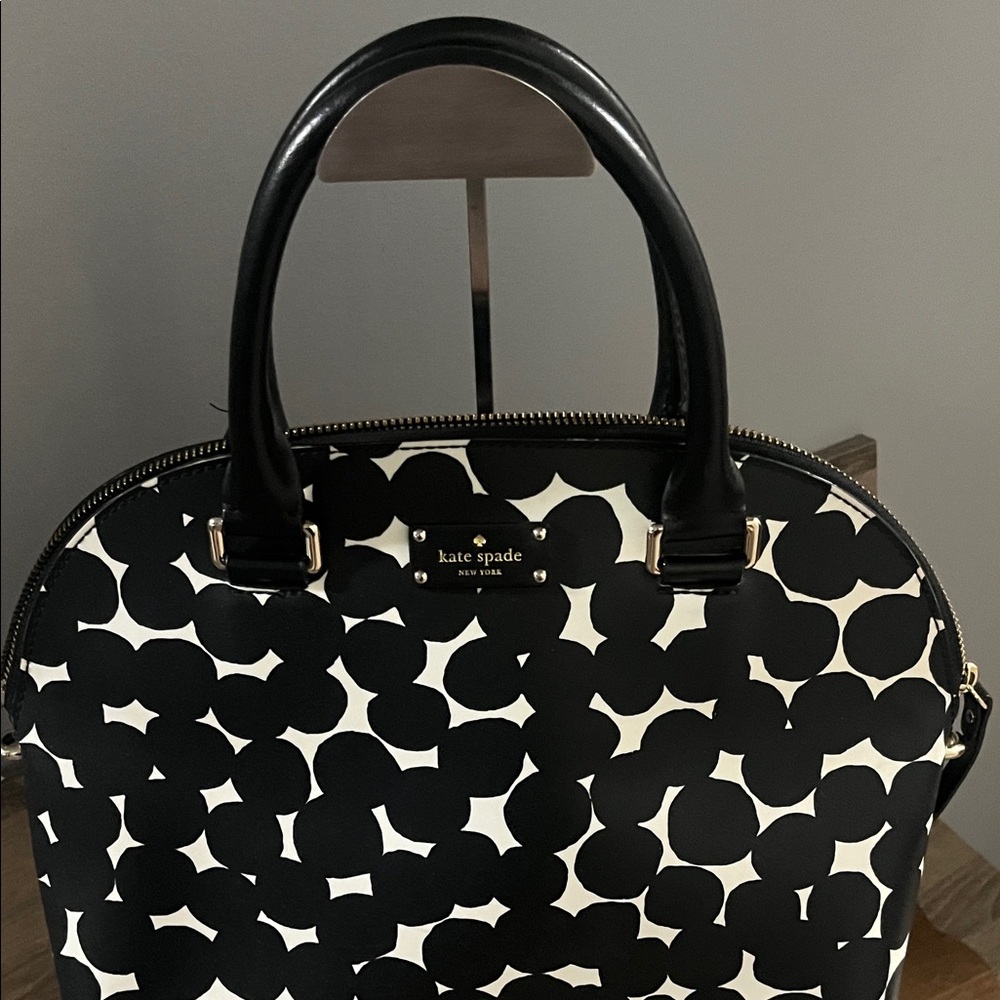 Kate Spade Carli in Black and White Patterned Satchel with matching wallet